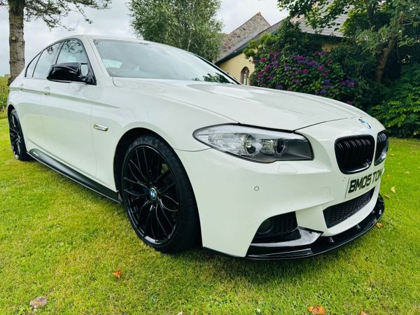 BMW 5-Series Saloon, Diesel, 2011, White