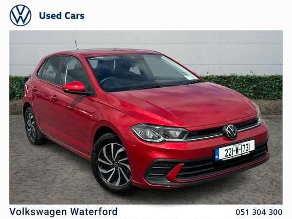 Volkswagen Polo Hatchback, Petrol, 2022, Red