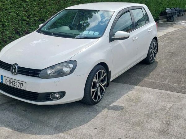 Volkswagen Golf Hatchback, Diesel, 2010, White