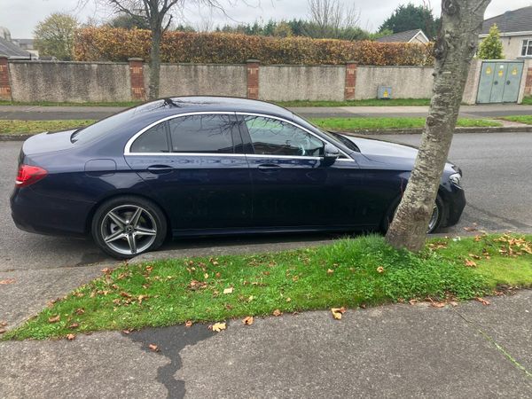 Mercedes-Benz E-Class Saloon, Diesel, 2019, Blue
