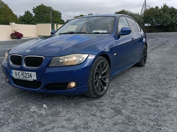 BMW 3-Series Saloon, Diesel, 2011, Blue