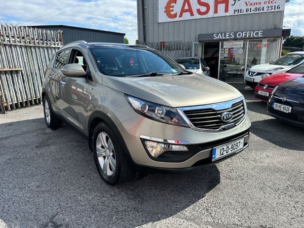 Kia Sportage SUV, Diesel, 2012, Silver