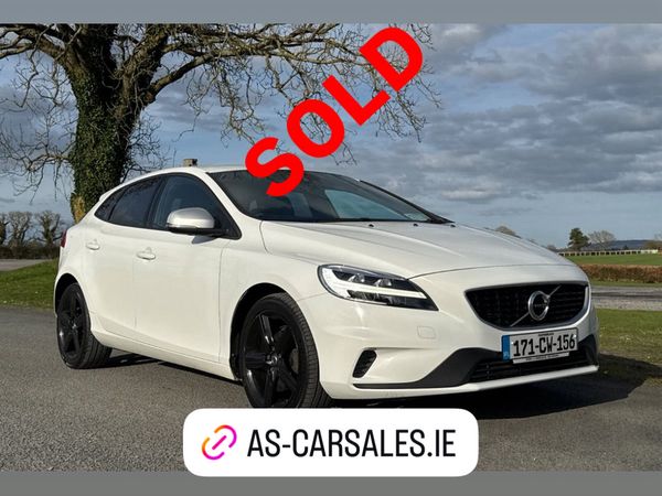 Volvo V40 Hatchback, Diesel, 2017, White