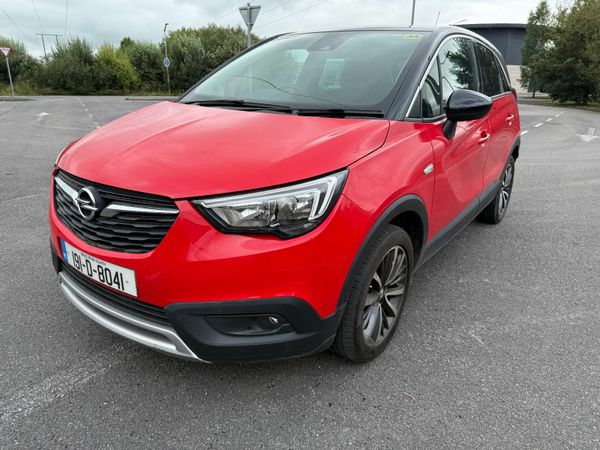 Opel Crossland X SUV, Petrol, 2019, Red