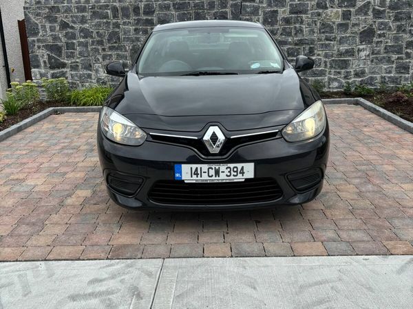 Renault Fluence Saloon, Diesel, 2014, Black