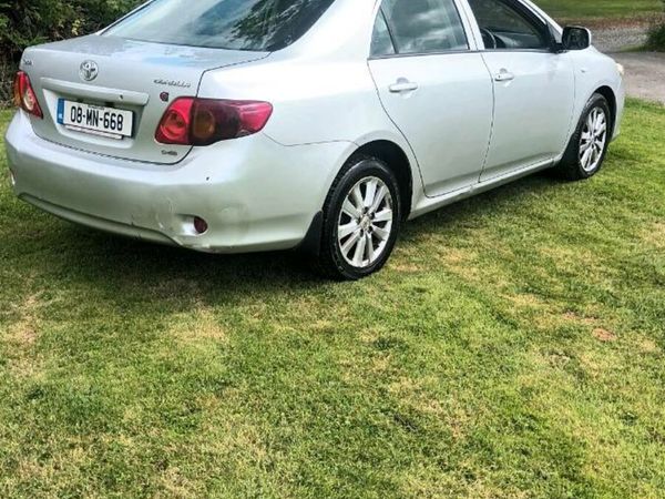 Toyota Corolla Saloon, Diesel, 2008, Silver