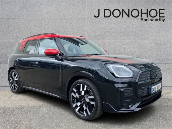 Mini Countryman SUV, Electric, 2024, Black