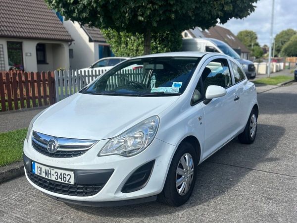 Vauxhall Corsa Hatchback, Petrol, 2013, White