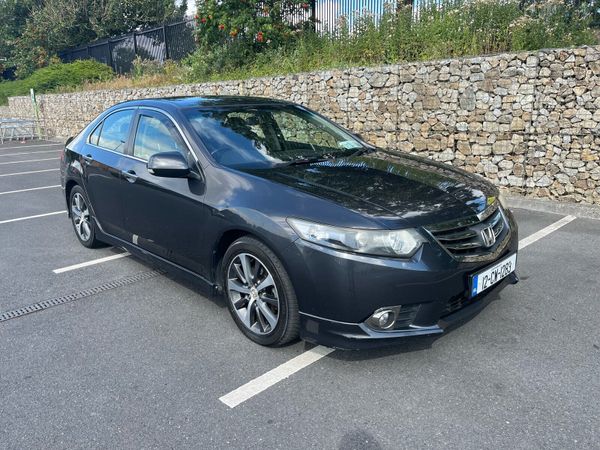 Honda Accord Saloon, Diesel, 2012, Grey