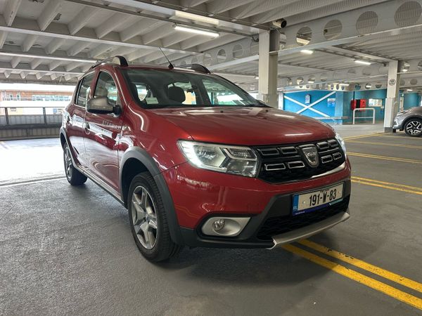 Dacia Sandero Stepway Hatchback, Petrol, 2019, Red