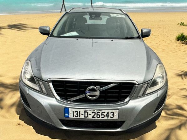Volvo XC60 SUV, Diesel, 2013, Silver