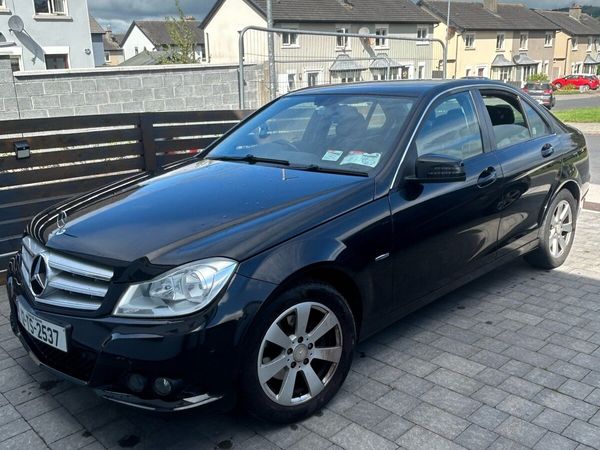 Mercedes-Benz C-Class Saloon, Diesel, 2012, Black