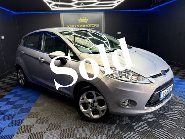 Ford Fiesta Hatchback, Petrol, 2011, Grey