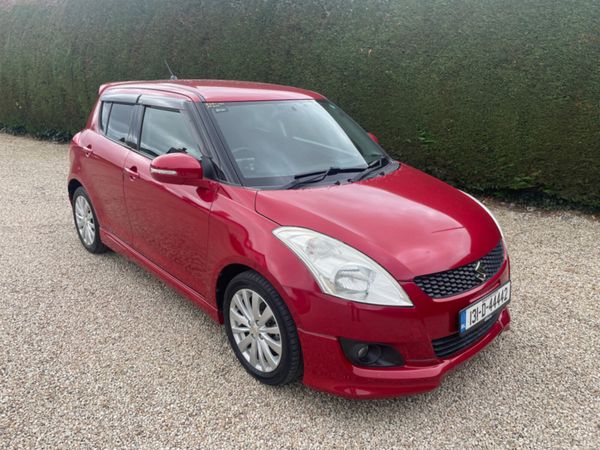 Suzuki Swift Hatchback, Petrol, 2013, Red