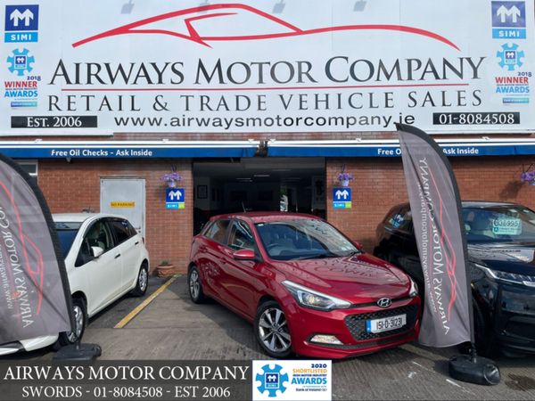 Hyundai i20 Hatchback, Petrol, 2015, Red