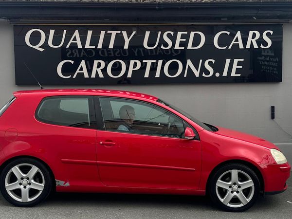 Volkswagen Golf Hatchback, Petrol, 2007, Red