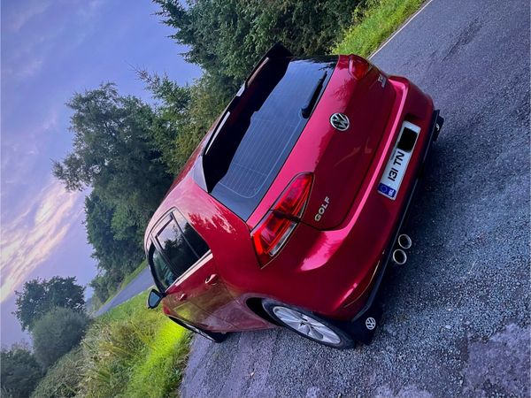 Volkswagen Golf Hatchback, Diesel, 2013, Red