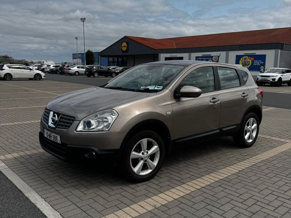Nissan Qashqai Hatchback, Petrol, 2010, Brown