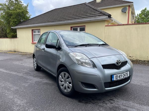 Toyota Yaris Hatchback, Petrol, 2010, Silver