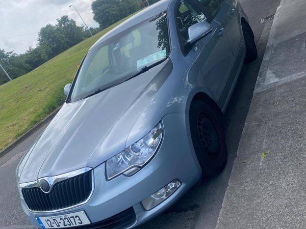 Skoda Superb Saloon, Diesel, 2012, Blue