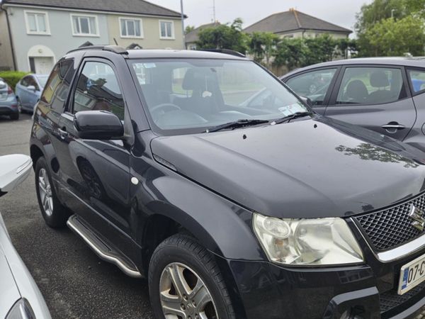 Suzuki Grand Vitara SUV, Petrol, 2007, Black