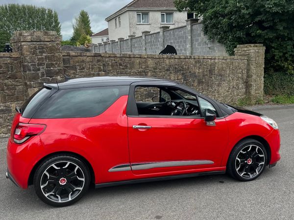 Citroen DS 3 Hatchback, Diesel, 2012, Red