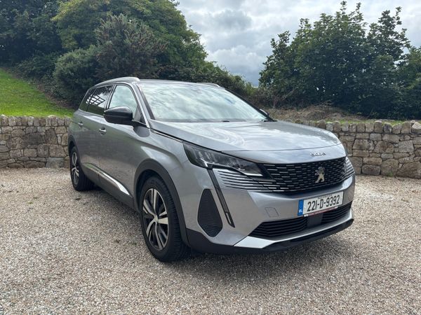 Peugeot 5008 MPV, Diesel, 2022, Grey