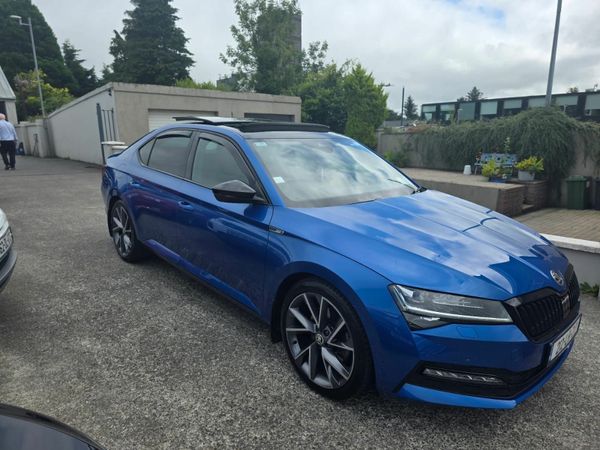 Skoda Superb Saloon, Diesel, 2021, Blue