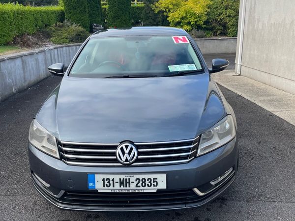 Volkswagen Passat Saloon, Diesel, 2013, Grey