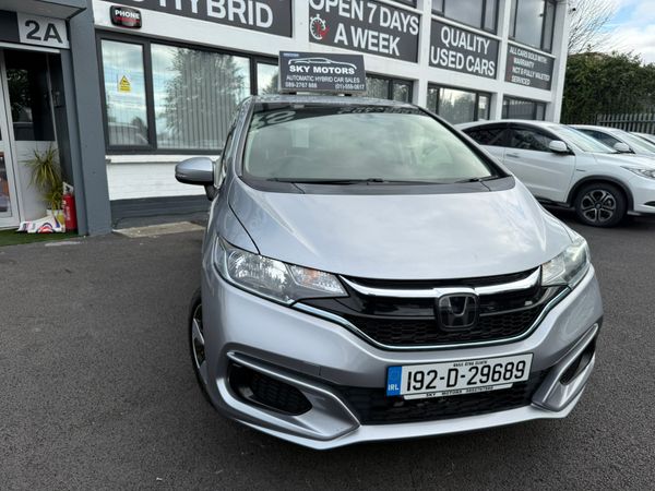 Honda Fit Hatchback, Petrol Hybrid, 2019, Silver