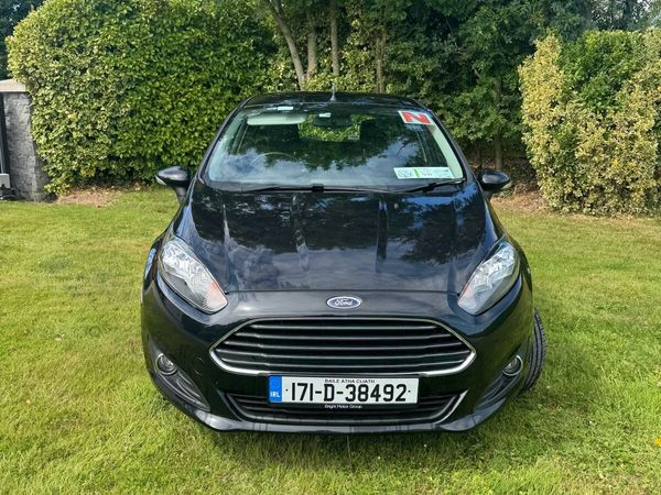 Ford Fiesta Hatchback, Petrol, 2017, Black