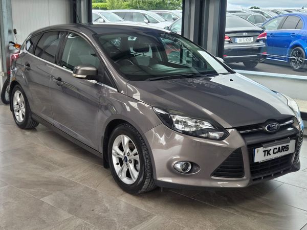 Ford Focus Hatchback, Diesel, 2014, Brown