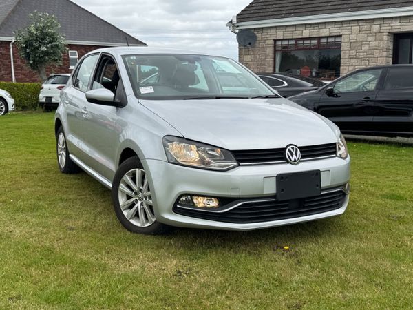 Volkswagen Polo Hatchback, Petrol, 2017, Silver