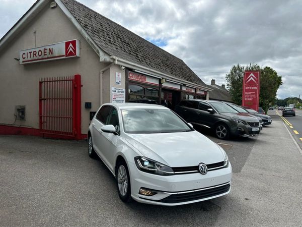 Volkswagen Golf Hatchback, Petrol, 2017, White