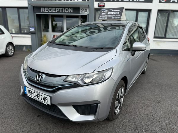 Honda Fit Hatchback, Petrol Hybrid, 2015, Silver