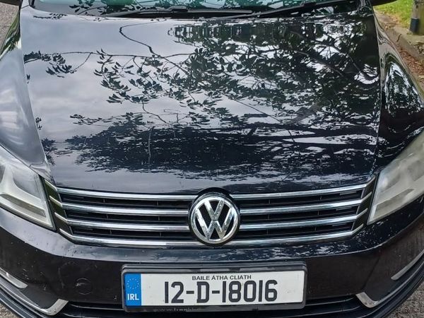 Volkswagen Passat Saloon, Diesel, 2012, Black