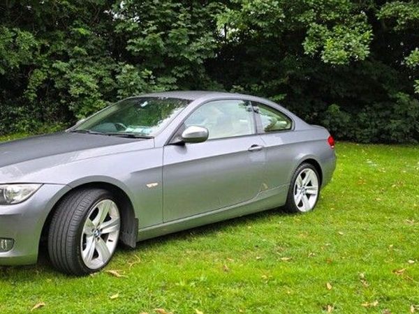 BMW 3-Series Coupe, Diesel, 2010, Grey