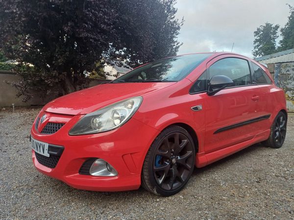 Vauxhall Corsa Hatchback, Petrol, 2010, Red