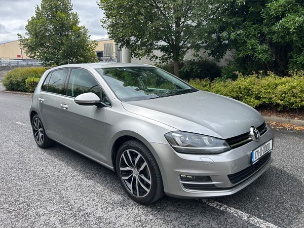 Volkswagen Golf Hatchback, Petrol, 2017, Silver