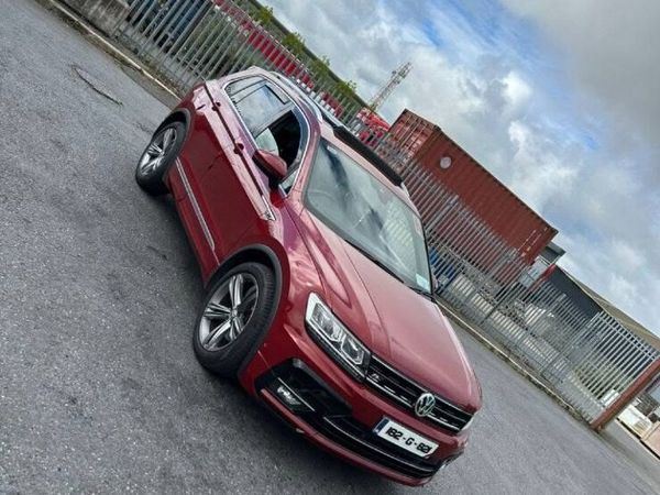 Volkswagen Tiguan SUV, Diesel, 2018, Red