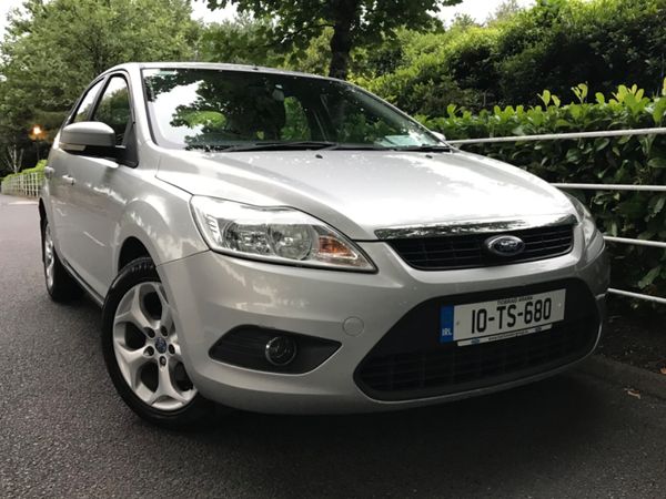 Ford Focus Hatchback, Diesel, 2010, Silver