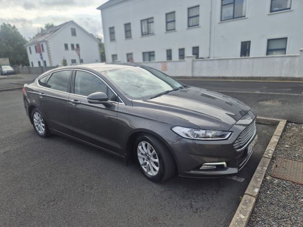 Ford Mondeo Hatchback, Diesel, 2018, Grey