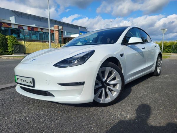 Tesla Model 3 Saloon, Electric, 2021, White