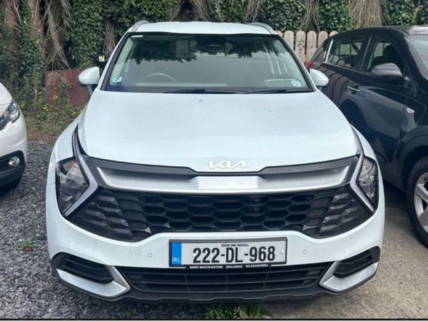 Kia Sportage MPV, Diesel, 2022, White