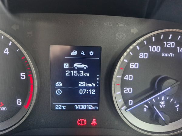 Hyundai Tucson MPV, Diesel, 2016, Grey