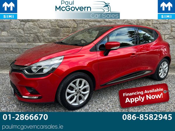 Renault Clio Hatchback, Petrol, 2017, Red