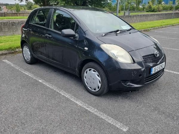 Toyota Yaris Hatchback, Petrol, 2006, Black