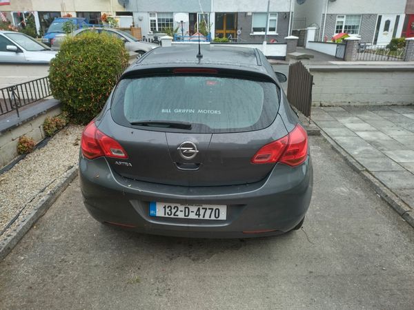Opel Astra MPV, Diesel, 2013, Grey