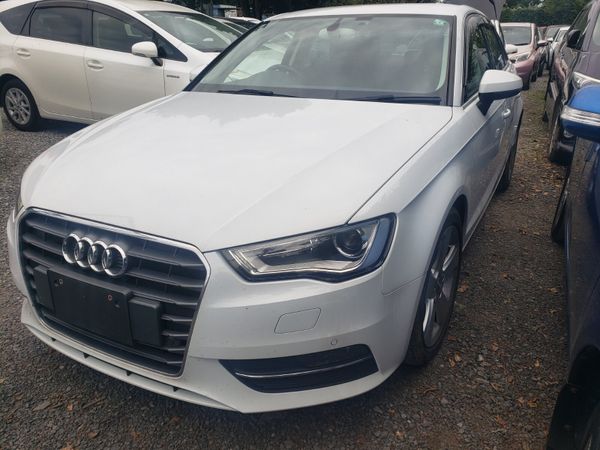 Audi A3 Hatchback, Petrol, 2013, White