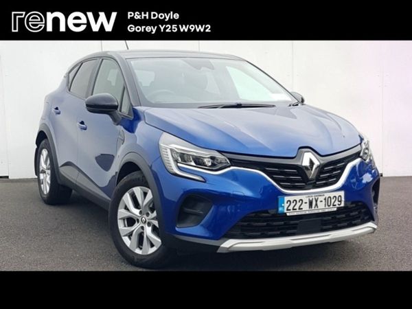 Renault Captur Hatchback, Petrol, 2022, Blue